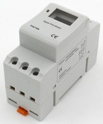 THC15A-24V time switch with 24VAC/DC supply voltage