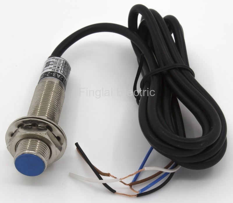 12MM Näherungsschalter 2mm 3-Wires ABS DC 6-36V Inductive LJ12A3-2-Z/BX 